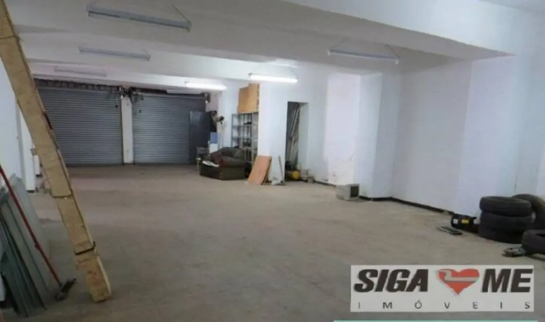 Armazém / Galpão para alugar, 380m2 em Vila Cordeiro, São Paulo - SP - imagem 8 Foto 8 de Armazém / Galpão para alugar, 380m2 em Vila Cordeiro, São Paulo - SP