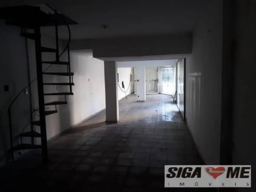 Sobrado com 2 quartos à venda e para alugar, 130m2 em Santo Amaro, São Paulo - SP - imagem 4 Foto 4 de Sobrado com 2 quartos à venda e para alugar, 130m2 em Santo Amaro, São Paulo - SP