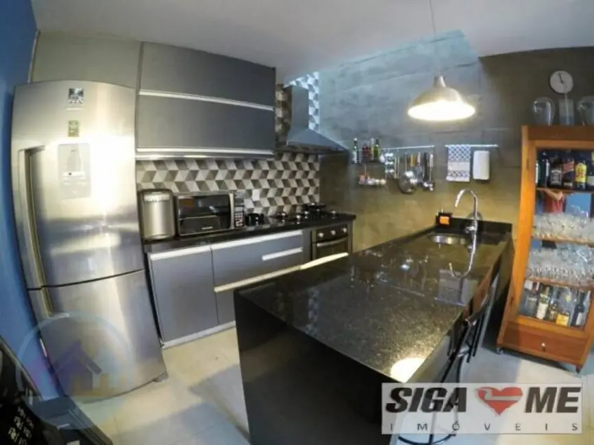 Sobrado com 5 quartos à venda, 400m2 em Campo Belo, São Paulo - SP - imagem 9 Foto 9 de Sobrado com 5 quartos à venda, 400m2 em Campo Belo, São Paulo - SP