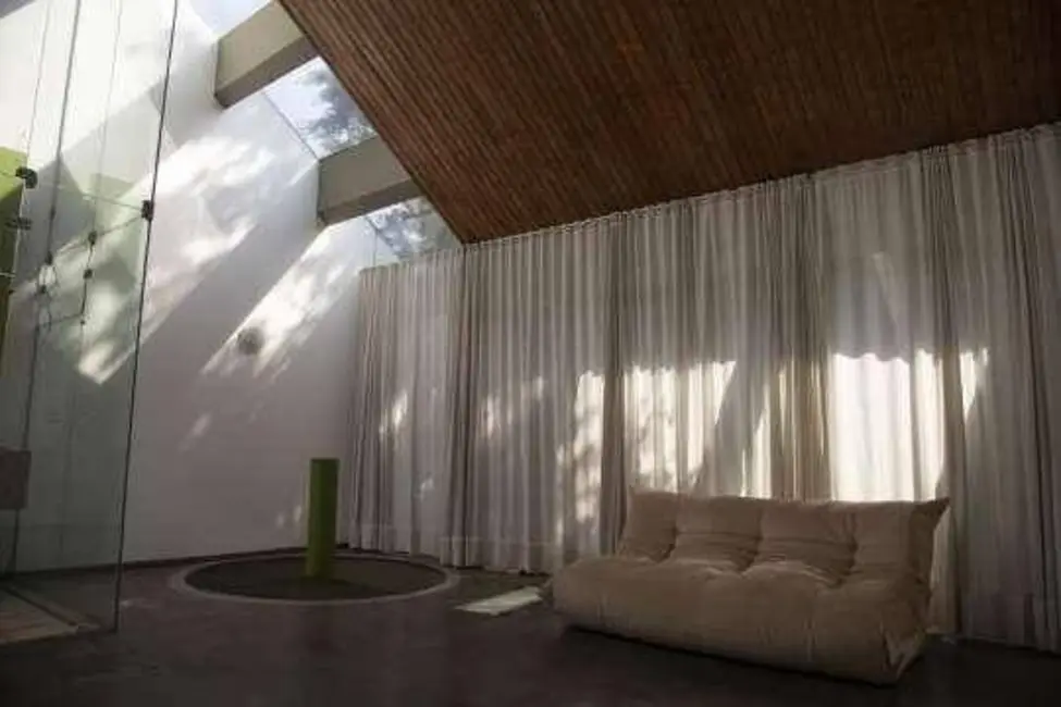 Foto 2 de Sobrado com 4 quartos à venda, 200m2 em Indianópolis, São Paulo - SP