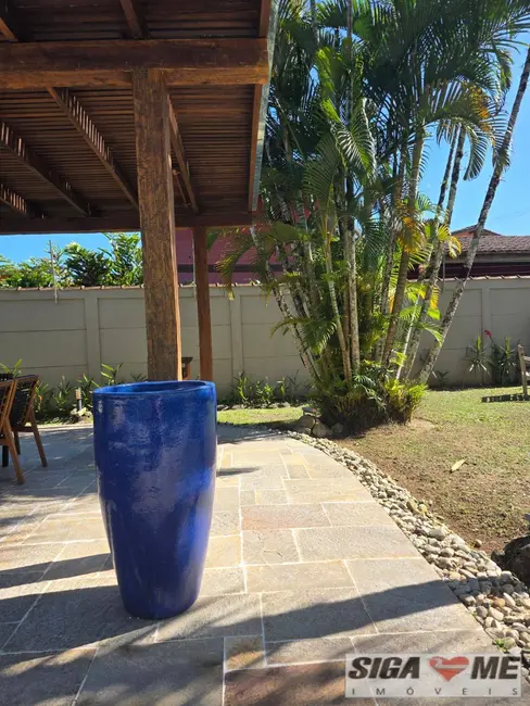 Foto 4 de Casa com 4 quartos à venda, 700m2 em Sao Sebastiao - SP