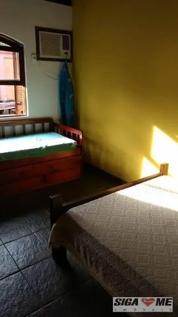 Foto 1 de Casa com 4 quartos à venda, 700m2 em Sao Sebastiao - SP