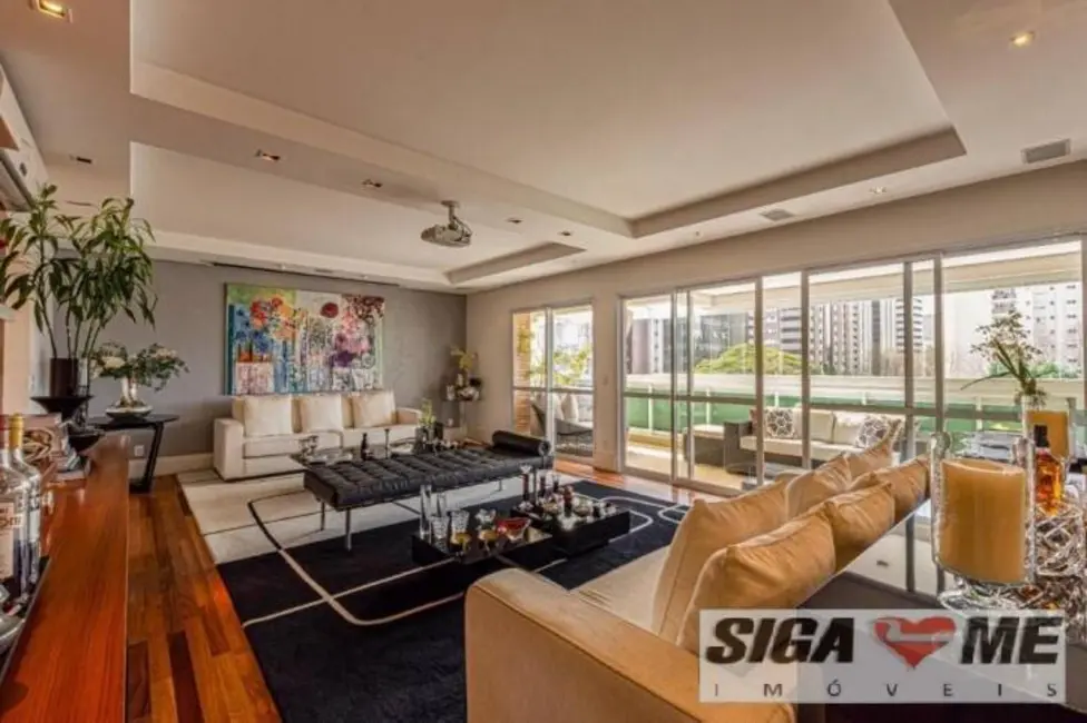 Foto 1 de Apartamento com 4 quartos à venda, 245m2 em Cidade Monções, São Paulo - SP