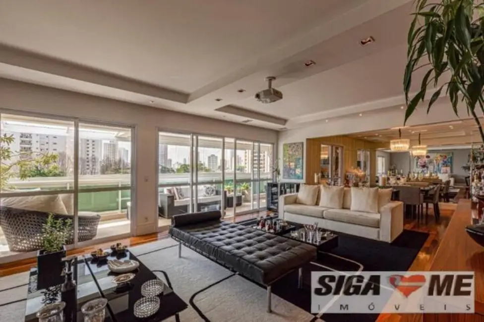 Foto 3 de Apartamento com 4 quartos à venda, 245m2 em Cidade Monções, São Paulo - SP