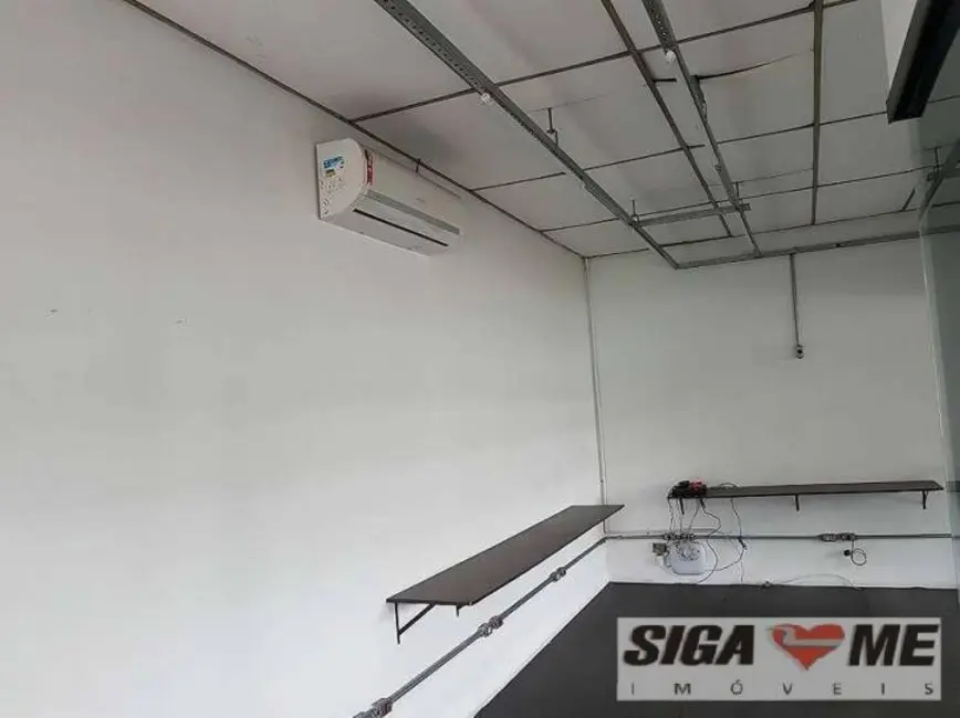 Loja à venda, 200m2 em Vila Olímpia, São Paulo - SP - imagem 3 Foto 3 de Loja à venda, 200m2 em Vila Olímpia, São Paulo - SP