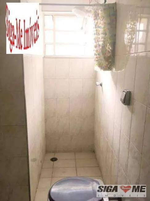 Foto 5 de Casa com 3 quartos para alugar, 130m2 em Jardim Aeroporto, São Paulo - SP