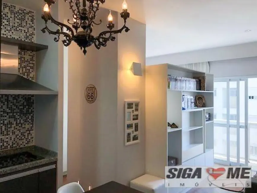 Foto 3 de Apartamento com 1 quarto para alugar, 41m2 em Barra Funda, São Paulo - SP