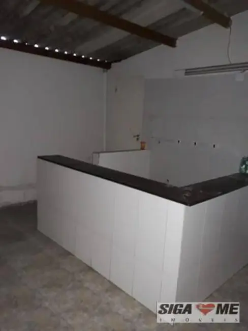 Casa com 2 quartos para alugar, 210m2 em São Paulo - SP - imagem 2 Foto 2 de Casa com 2 quartos para alugar, 210m2 em São Paulo - SP