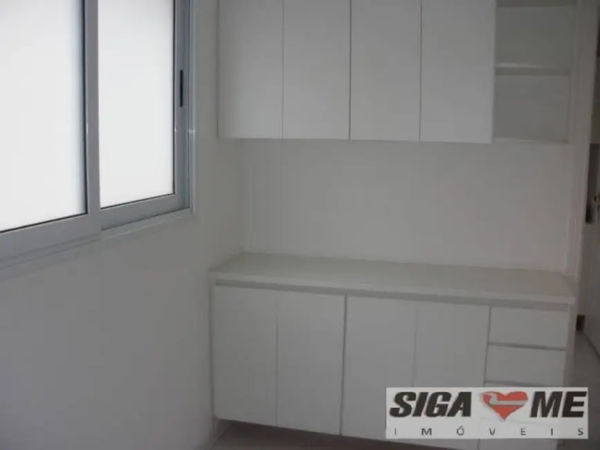 Foto 2 de Apartamento com 4 quartos para alugar, 360m2 em Itaim Bibi, São Paulo - SP