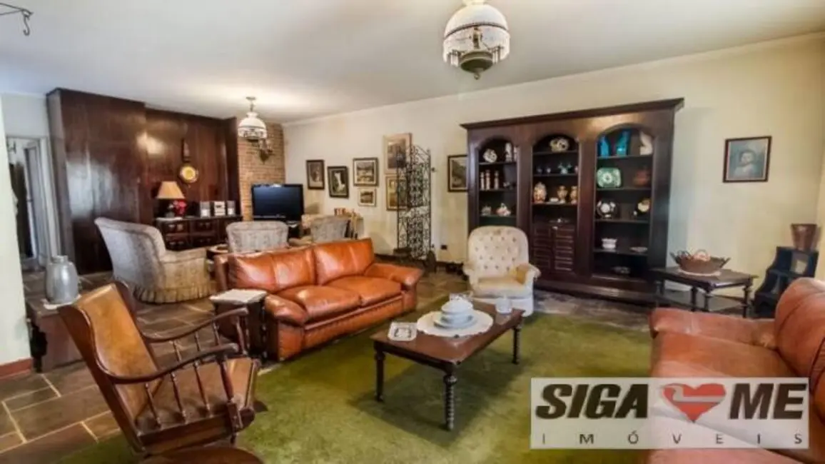 Foto 2 de Sobrado com 4 quartos à venda, 350m2 em Água Branca, São Paulo - SP