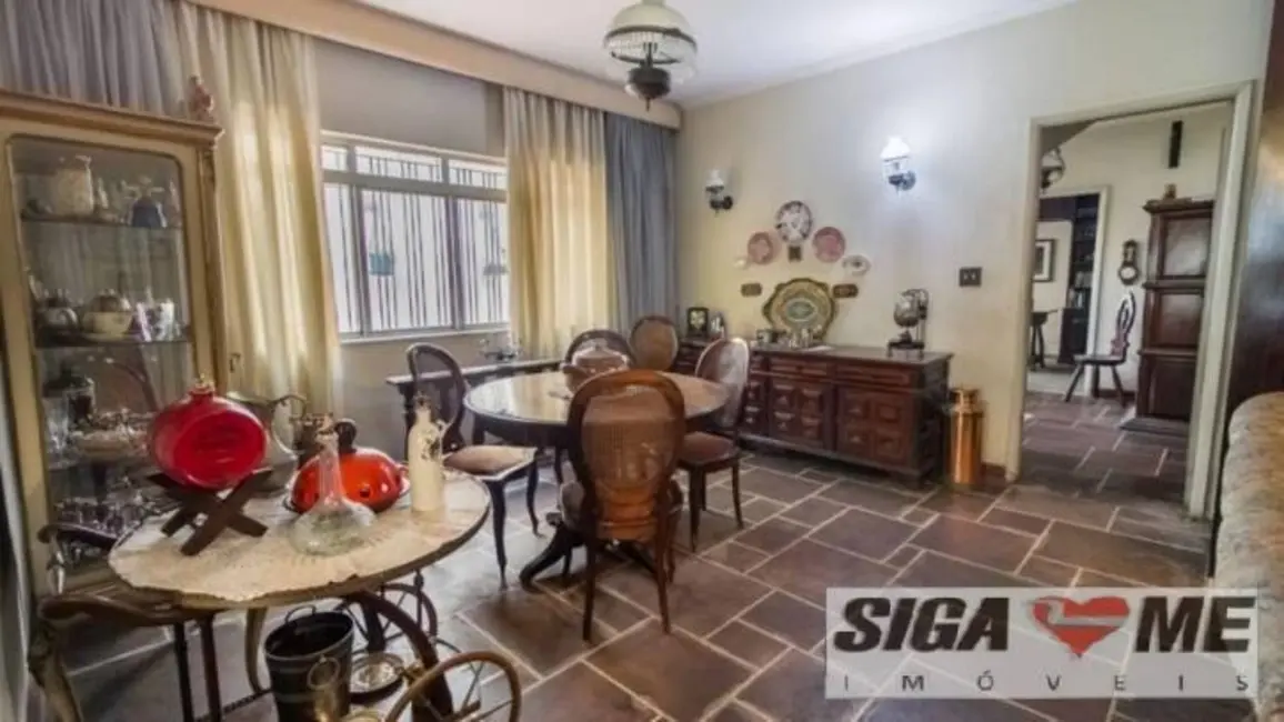 Foto 1 de Sobrado com 4 quartos à venda, 350m2 em Água Branca, São Paulo - SP