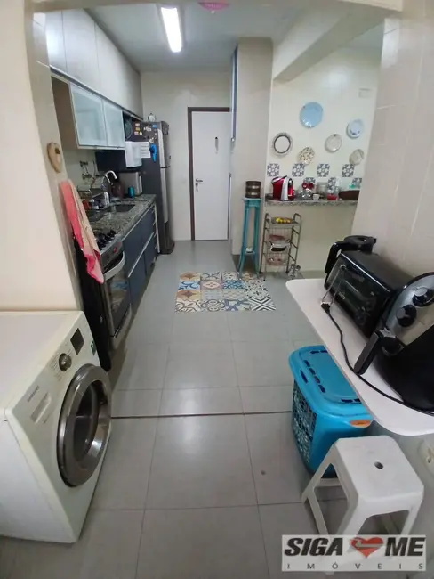 Foto 3 de Apartamento com 3 quartos à venda e para alugar, 130m2 em Jardim das Acácias, São Paulo - SP