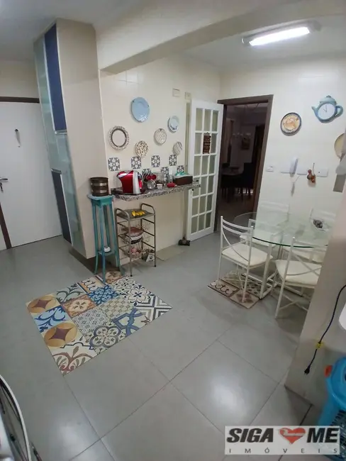 Foto 2 de Apartamento com 3 quartos à venda e para alugar, 130m2 em Jardim das Acácias, São Paulo - SP