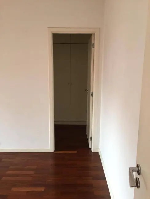 Foto 1 de Apartamento com 3 quartos para alugar, 285m2 em Vila Nova Conceição, São Paulo - SP