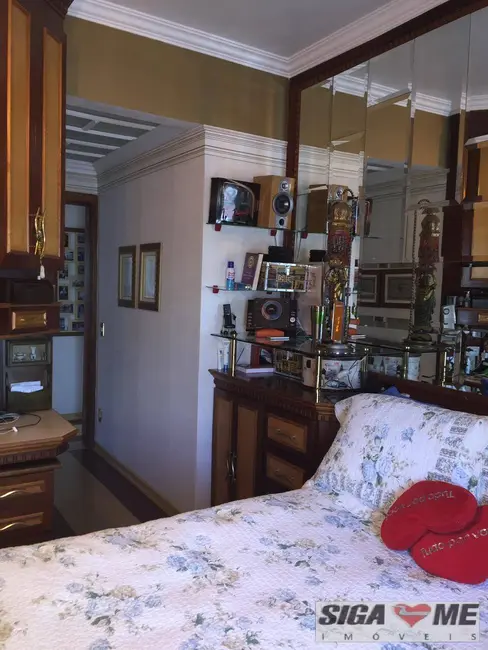 Apartamento com 4 quartos à venda, 132m2 em Vila Alexandria, São Paulo - SP - imagem 4 Foto 4 de Apartamento com 4 quartos à venda, 132m2 em Vila Alexandria, São Paulo - SP