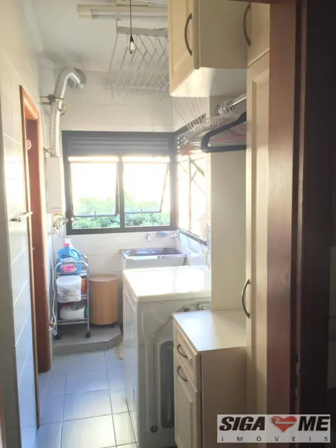 Apartamento com 4 quartos à venda, 132m2 em Vila Alexandria, São Paulo - SP - imagem 8 Foto 8 de Apartamento com 4 quartos à venda, 132m2 em Vila Alexandria, São Paulo - SP