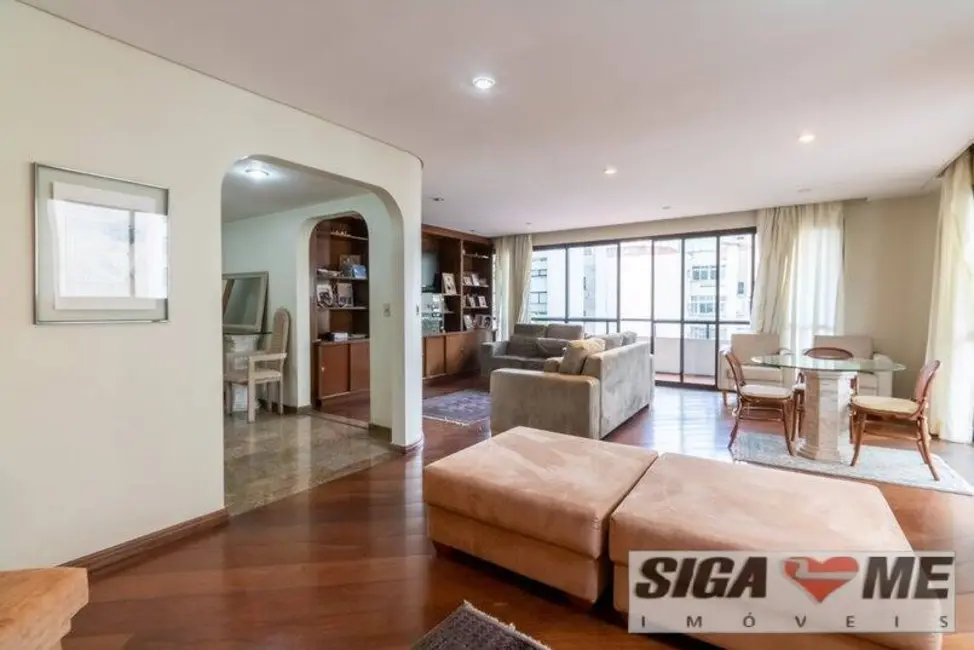 Foto 4 de Apartamento com 4 quartos à venda, 247m2 em Santa Cecília, São Paulo - SP