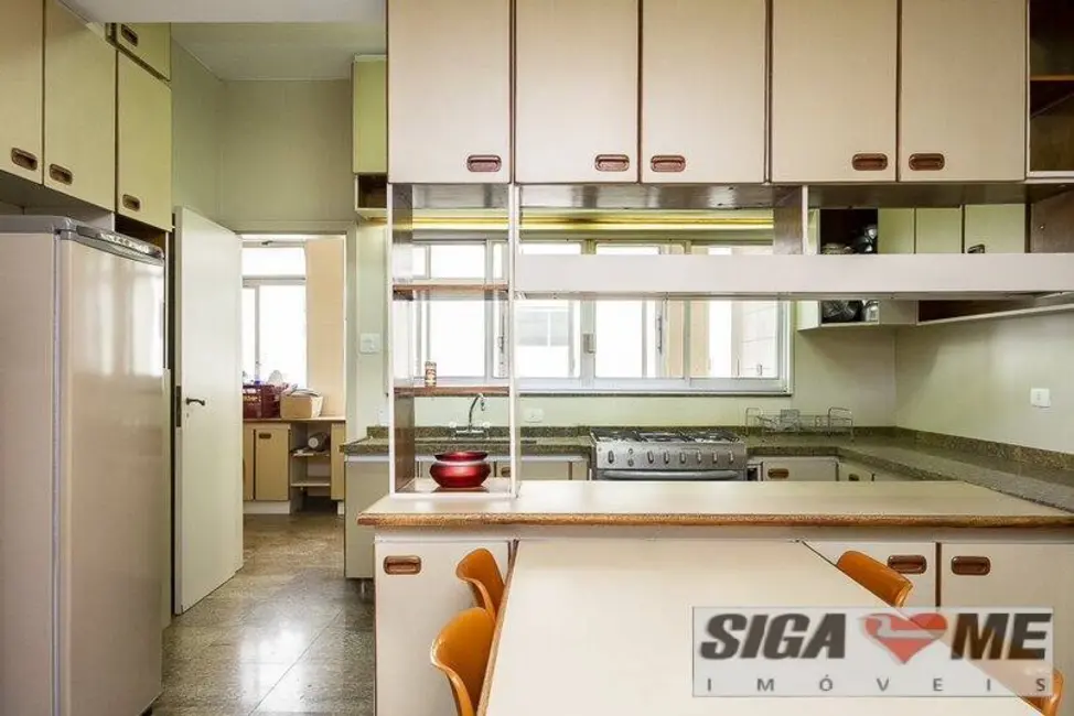 Foto 5 de Apartamento com 3 quartos à venda, 310m2 em Higienópolis, São Paulo - SP