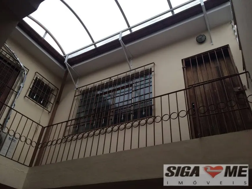 Casa com 3 quartos à venda, 270m2 em Santo Amaro, São Paulo - SP - imagem 6 Foto 6 de Casa com 3 quartos à venda, 270m2 em Santo Amaro, São Paulo - SP