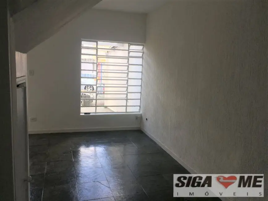 Casa com 2 quartos à venda em Chácara Santo Antônio (Zona Sul), São Paulo - SP - imagem 3 Foto 3 de Casa com 2 quartos à venda em Chácara Santo Antônio (Zona Sul), São Paulo - SP