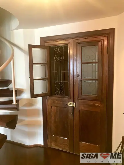Apartamento com 3 quartos à venda, 232m2 em Moema, São Paulo - SP - imagem 4 Foto 4 de Apartamento com 3 quartos à venda, 232m2 em Moema, São Paulo - SP