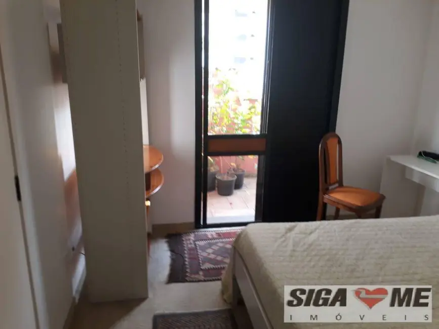 Apartamento com 3 quartos à venda, 232m2 em Moema, São Paulo - SP - imagem 7 Foto 7 de Apartamento com 3 quartos à venda, 232m2 em Moema, São Paulo - SP