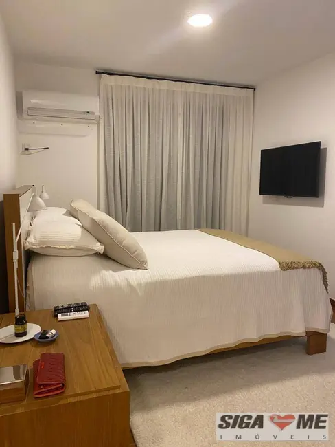 Foto 2 de Apartamento com 3 quartos à venda, 204m2 em Itaim Bibi, São Paulo - SP