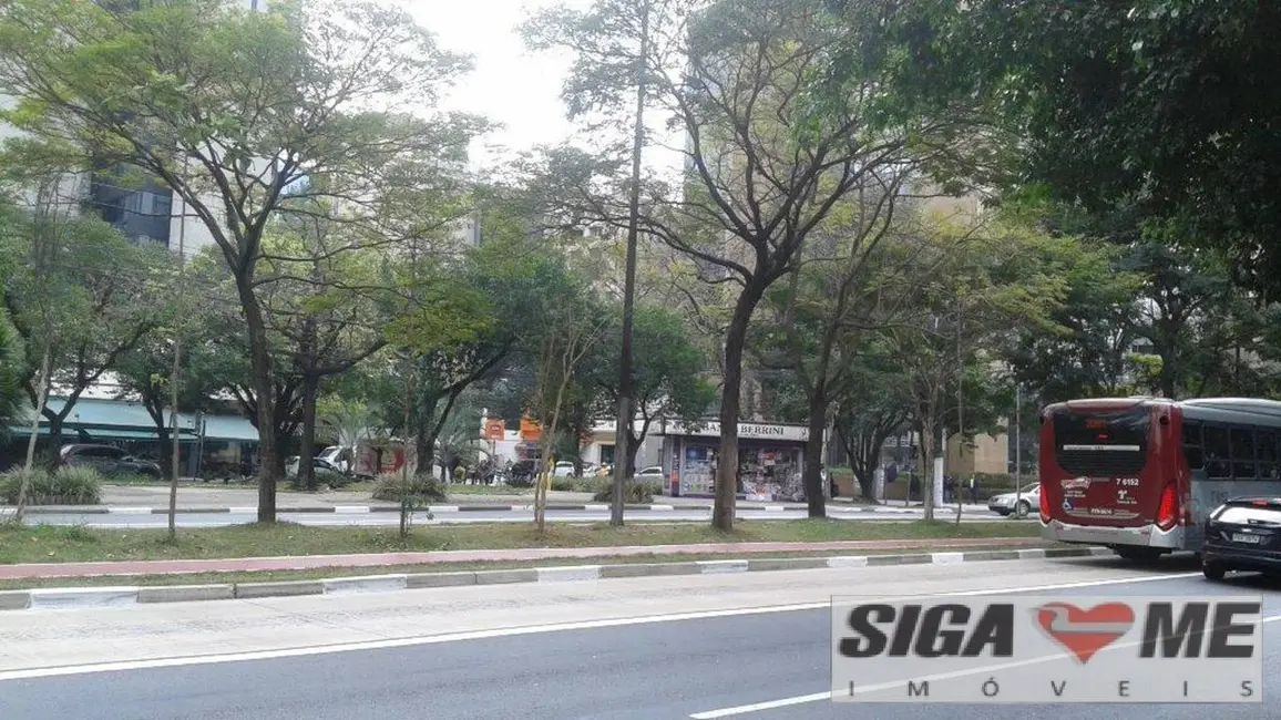 Sala Comercial à venda e para alugar, 204m2 em Cidade Monções, São Paulo - SP - imagem 3 Foto 3 de Sala Comercial à venda e para alugar, 204m2 em Cidade Monções, São Paulo - SP