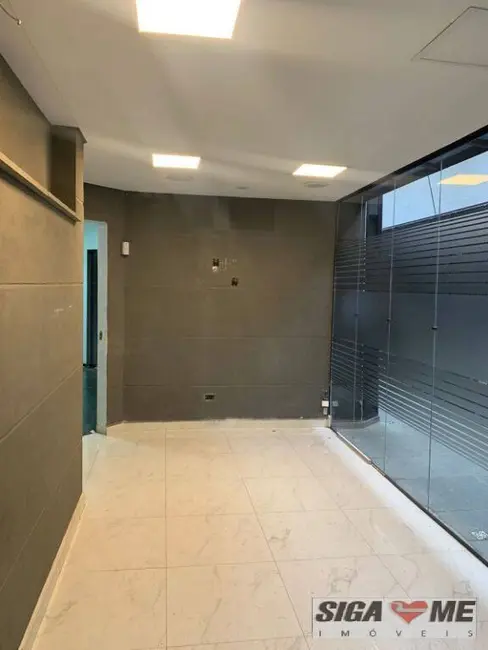Sala Comercial à venda e para alugar, 575m2 em Chácara Santo Antônio (Zona Sul), São Paulo - SP - imagem 3 Foto 3 de Sala Comercial à venda e para alugar, 575m2 em Chácara Santo Antônio (Zona Sul), São Paulo - SP