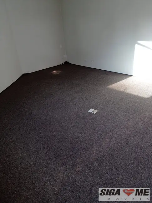 Sala Comercial à venda, 200m2 em Cidade Monções, São Paulo - SP - imagem 6 Foto 6 de Sala Comercial à venda, 200m2 em Cidade Monções, São Paulo - SP