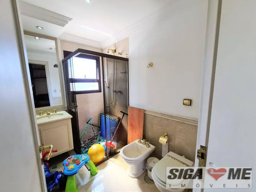 Apartamento com 4 quartos à venda, 265m2 em Campo Belo, São Paulo - SP - imagem 9 Foto 9 de Apartamento com 4 quartos à venda, 265m2 em Campo Belo, São Paulo - SP