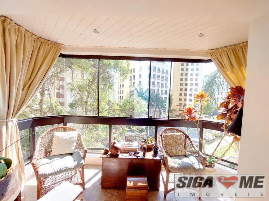 Apartamento com 4 quartos à venda, 226m2 em Vila Suzana, São Paulo - SP - imagem 2 Foto 2 de Apartamento com 4 quartos à venda, 226m2 em Vila Suzana, São Paulo - SP