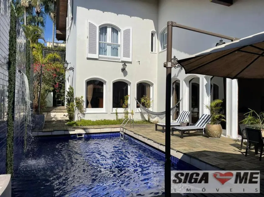 Foto 2 de Casa com 8 quartos à venda, 650m2 em Jardim Guedala, São Paulo - SP