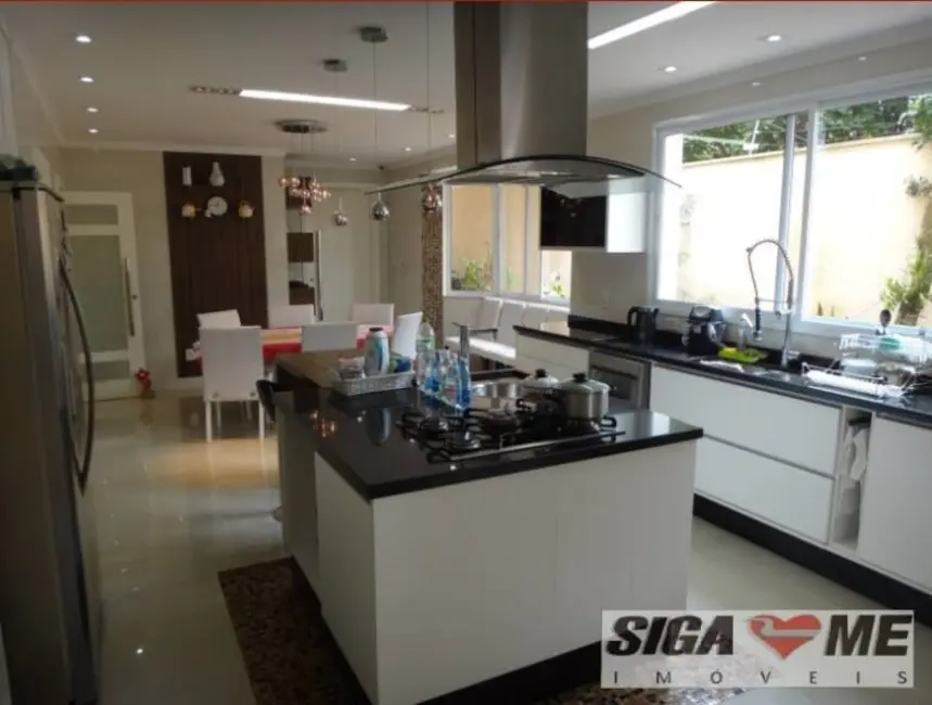 Foto 6 de Casa com 5 quartos à venda, 700m2 em Santo Amaro, São Paulo - SP