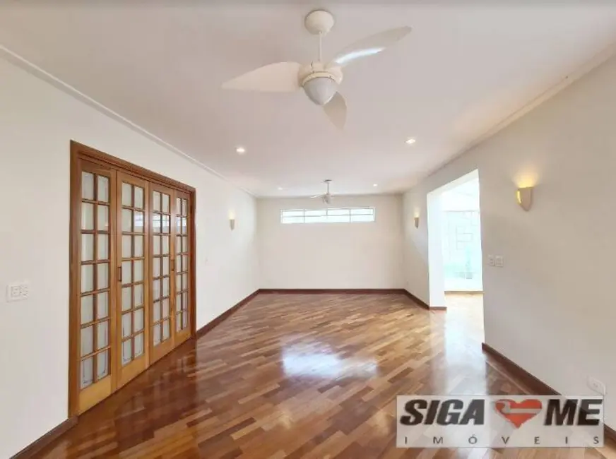 Foto 2 de Casa com 3 quartos à venda, 1802m2 em Mirandópolis, São Paulo - SP