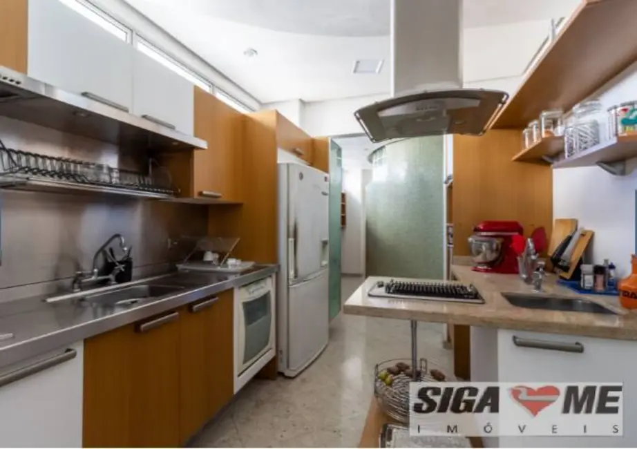 Apartamento com 3 quartos à venda, 210m2 em Higienópolis, São Paulo - SP - imagem 5 Foto 5 de Apartamento com 3 quartos à venda, 210m2 em Higienópolis, São Paulo - SP