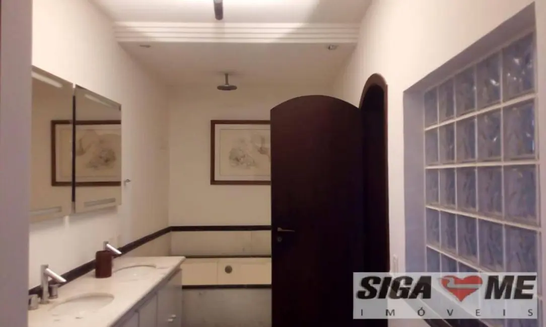 Apartamento com 4 quartos à venda, 258m2 em Moema, São Paulo - SP - imagem 8 Foto 8 de Apartamento com 4 quartos à venda, 258m2 em Moema, São Paulo - SP