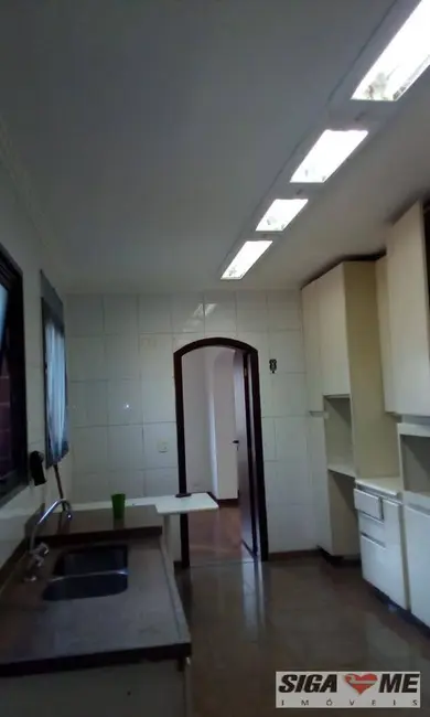 Apartamento com 4 quartos à venda, 258m2 em Moema, São Paulo - SP - imagem 9 Foto 9 de Apartamento com 4 quartos à venda, 258m2 em Moema, São Paulo - SP