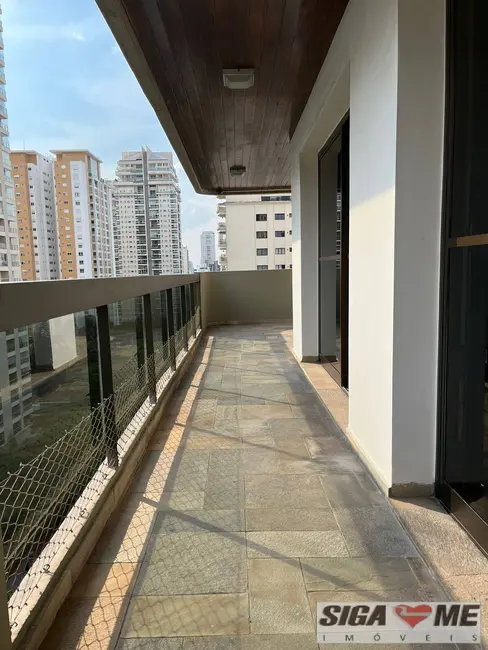 Apartamento com 3 quartos à venda, 233m2 em Campo Belo, São Paulo - SP - imagem 4 Foto 4 de Apartamento com 3 quartos à venda, 233m2 em Campo Belo, São Paulo - SP