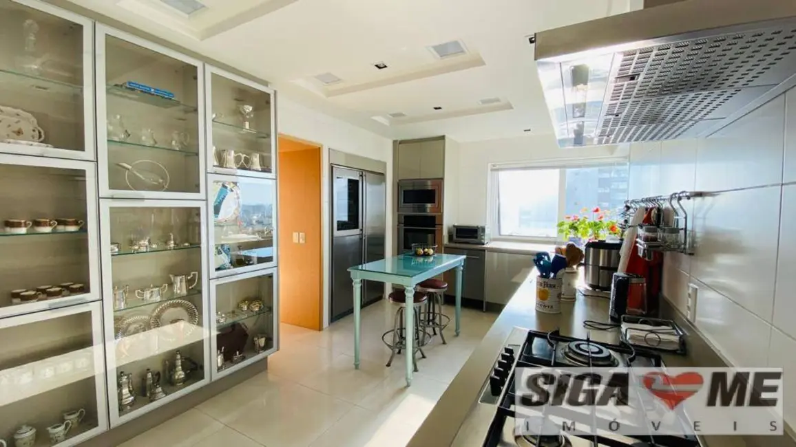 Apartamento com 3 quartos à venda, 251m2 em Campo Belo, São Paulo - SP - imagem 5 Foto 5 de Apartamento com 3 quartos à venda, 251m2 em Campo Belo, São Paulo - SP