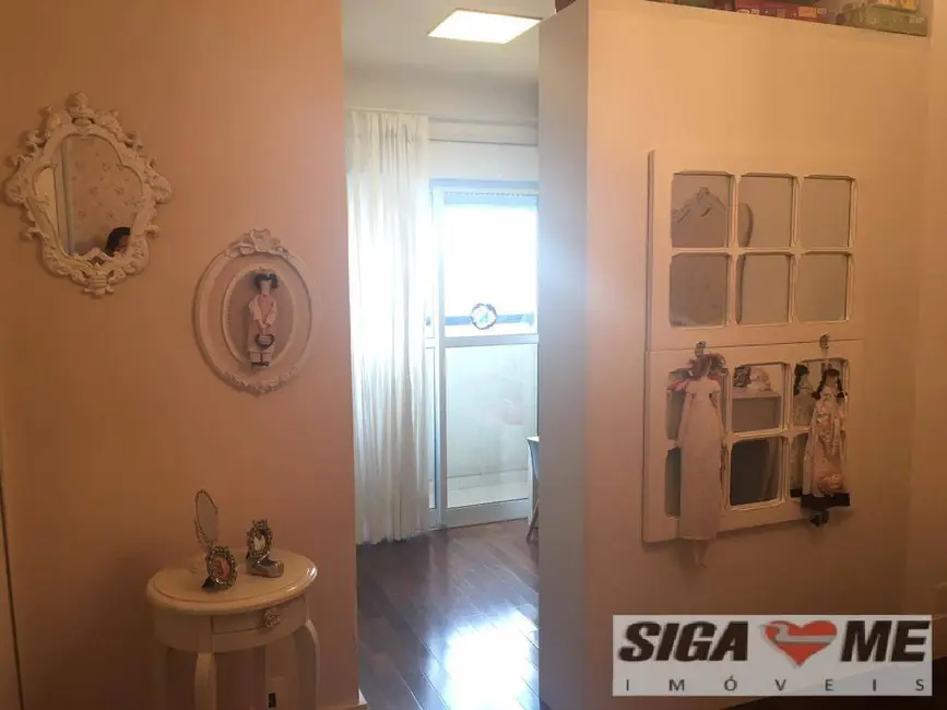 Apartamento com 3 quartos à venda, 225m2 em Campo Belo, São Paulo - SP - imagem 9 Foto 9 de Apartamento com 3 quartos à venda, 225m2 em Campo Belo, São Paulo - SP