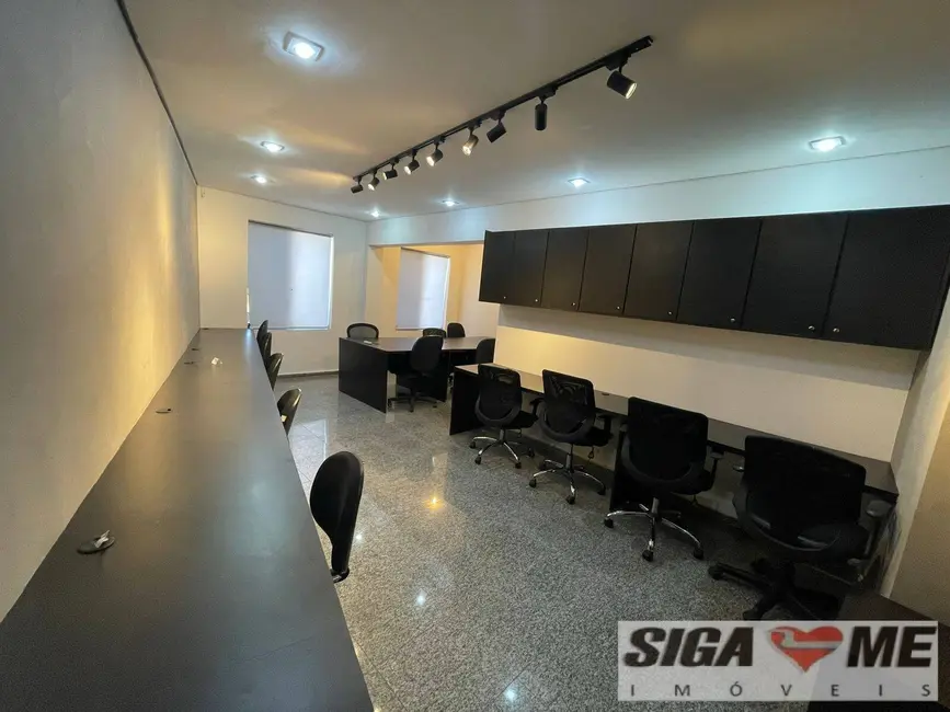 Foto 2 de Sala Comercial para alugar, 30m2 em Jardim das Acácias, São Paulo - SP