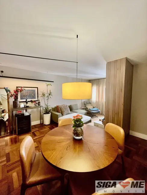 Foto 2 de Apartamento com 2 quartos à venda, 75m2 em Moema, São Paulo - SP