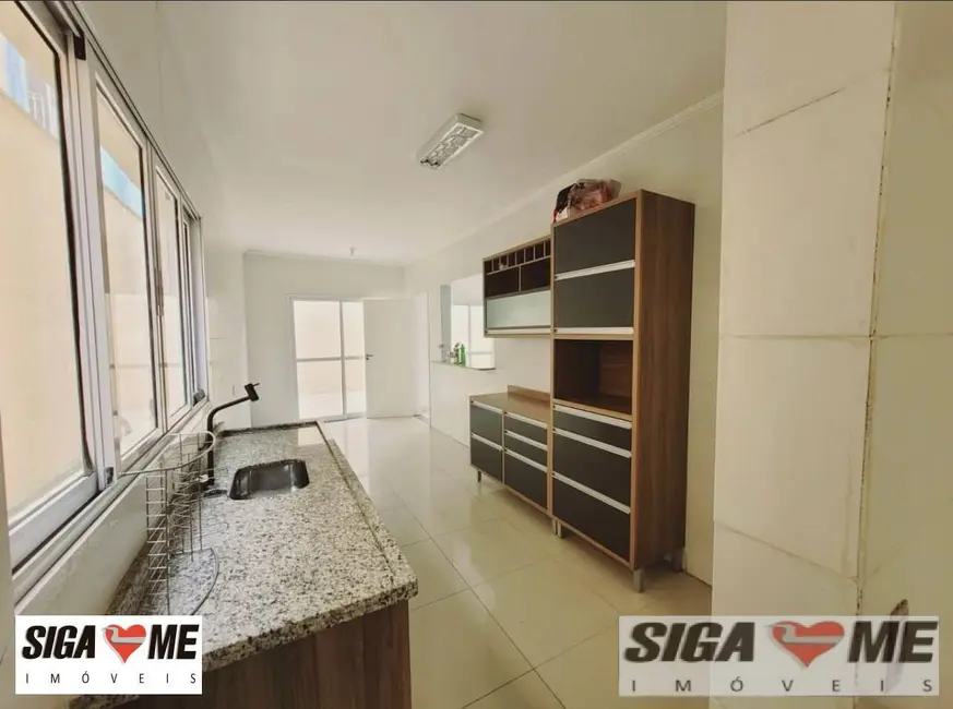 Foto 9 de Casa com 4 quartos para alugar, 245m2 em Planalto Paulista, São Paulo - SP