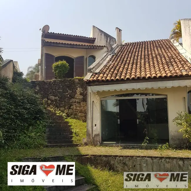 Casa com 3 quartos à venda e para alugar, 330m2 em Alphaville Residencial Um, Barueri - SP - imagem 3 Foto 3 de Casa com 3 quartos à venda e para alugar, 330m2 em Alphaville Residencial Um, Barueri - SP