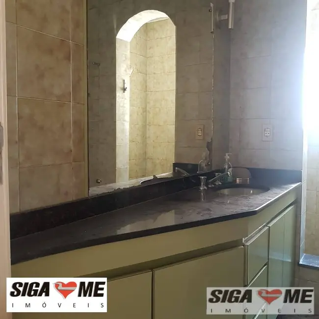 Casa com 3 quartos à venda e para alugar, 330m2 em Alphaville Residencial Um, Barueri - SP - imagem 7 Foto 7 de Casa com 3 quartos à venda e para alugar, 330m2 em Alphaville Residencial Um, Barueri - SP