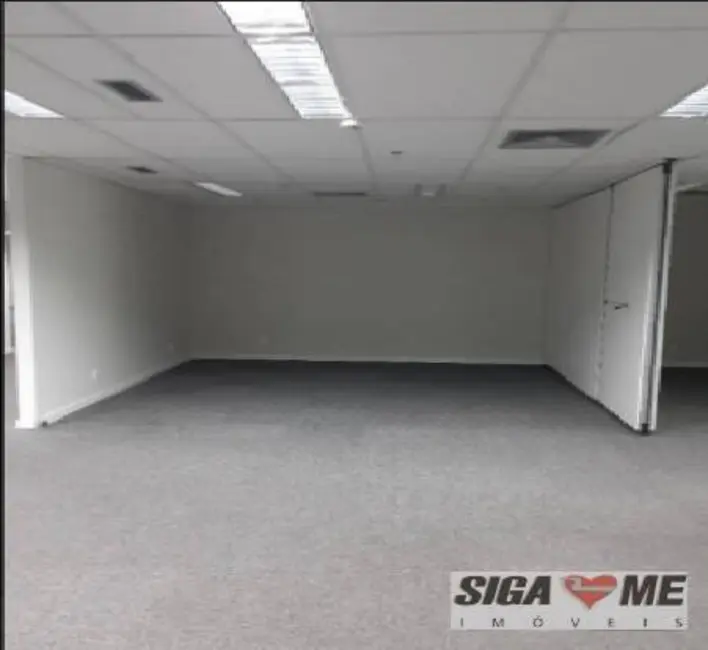 Sala Comercial à venda e para alugar, 775m2 em Pinheiros, São Paulo - SP - imagem 9 Foto 9 de Sala Comercial à venda e para alugar, 775m2 em Pinheiros, São Paulo - SP