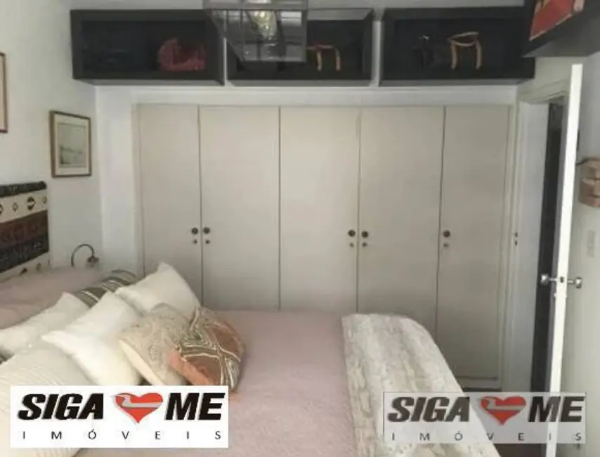 Apartamento com 3 quartos à venda, 110m2 em Moema, São Paulo - SP - imagem 4 Foto 4 de Apartamento com 3 quartos à venda, 110m2 em Moema, São Paulo - SP