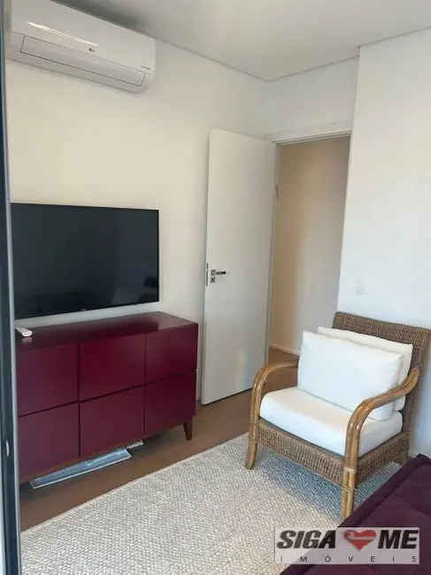 Apartamento com 3 quartos à venda, 134m2 em Vila Nova Conceição, São Paulo - SP - imagem 3 Foto 3 de Apartamento com 3 quartos à venda, 134m2 em Vila Nova Conceição, São Paulo - SP