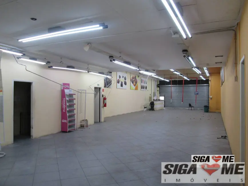 Sala Comercial para alugar, 600m2 em Vila Pompéia, São Paulo - SP - imagem 2 Foto 2 de Sala Comercial para alugar, 600m2 em Vila Pompéia, São Paulo - SP